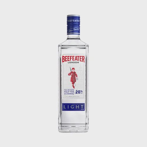 BEEFEATER Light Ginebra inglesa tipo London dry gin con sólo 20º, 70 cl.