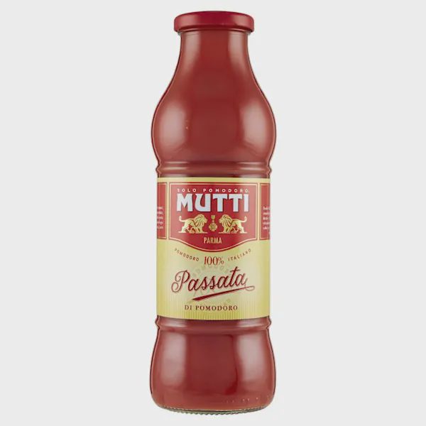 Mutti Passata Tomato Puree 700 g