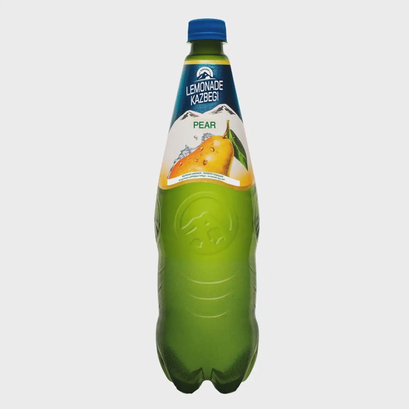 Gazuotas gaivusis gėrimas KAZBEGI PEAR, 1 l