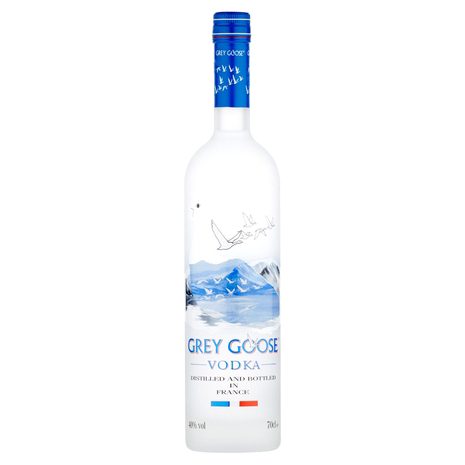 GREY GOOSE Vodka blanco premium destilado y embotellado en Francia botella 70 cl.