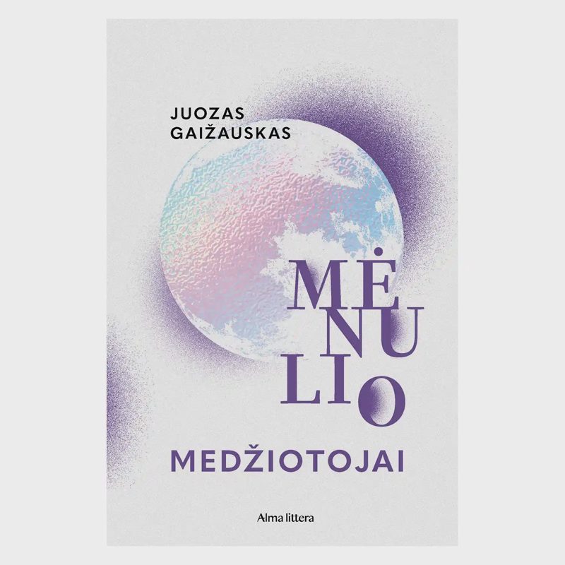 Knyga MĖNULIO MEDŽIOTOJAI